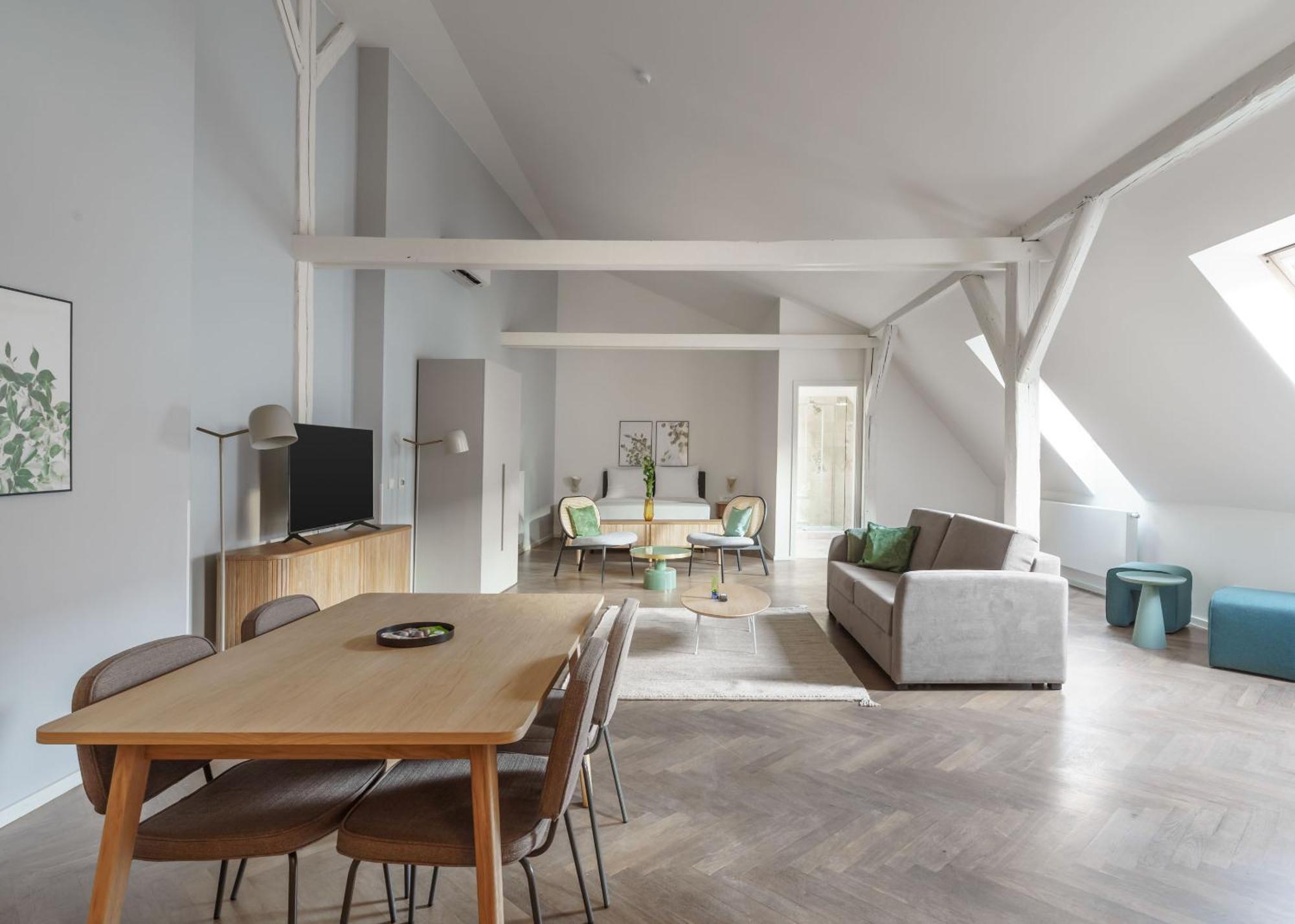 Limehome Prague Halkova Ngoại thất bức ảnh