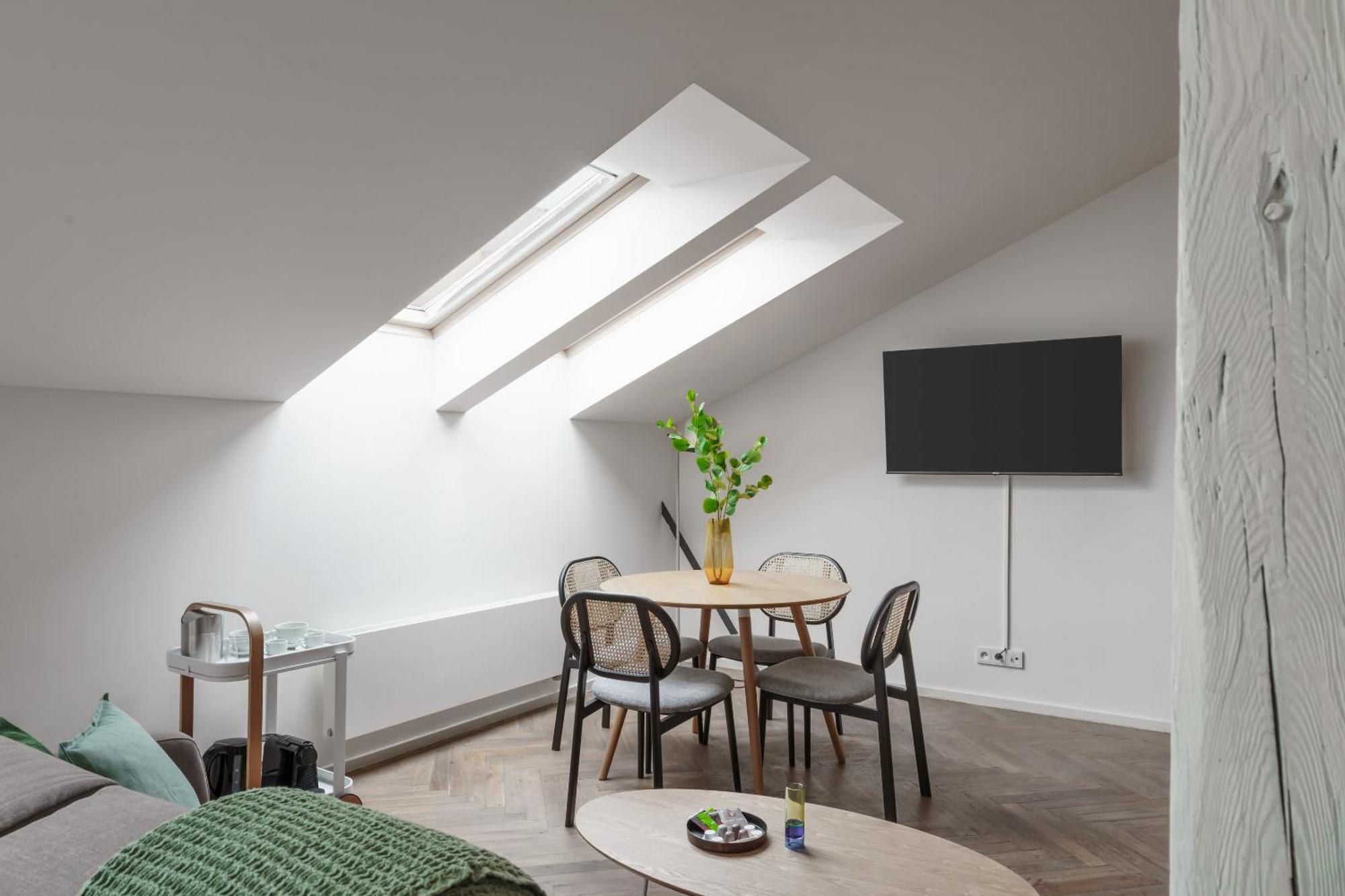 Limehome Prague Halkova Ngoại thất bức ảnh