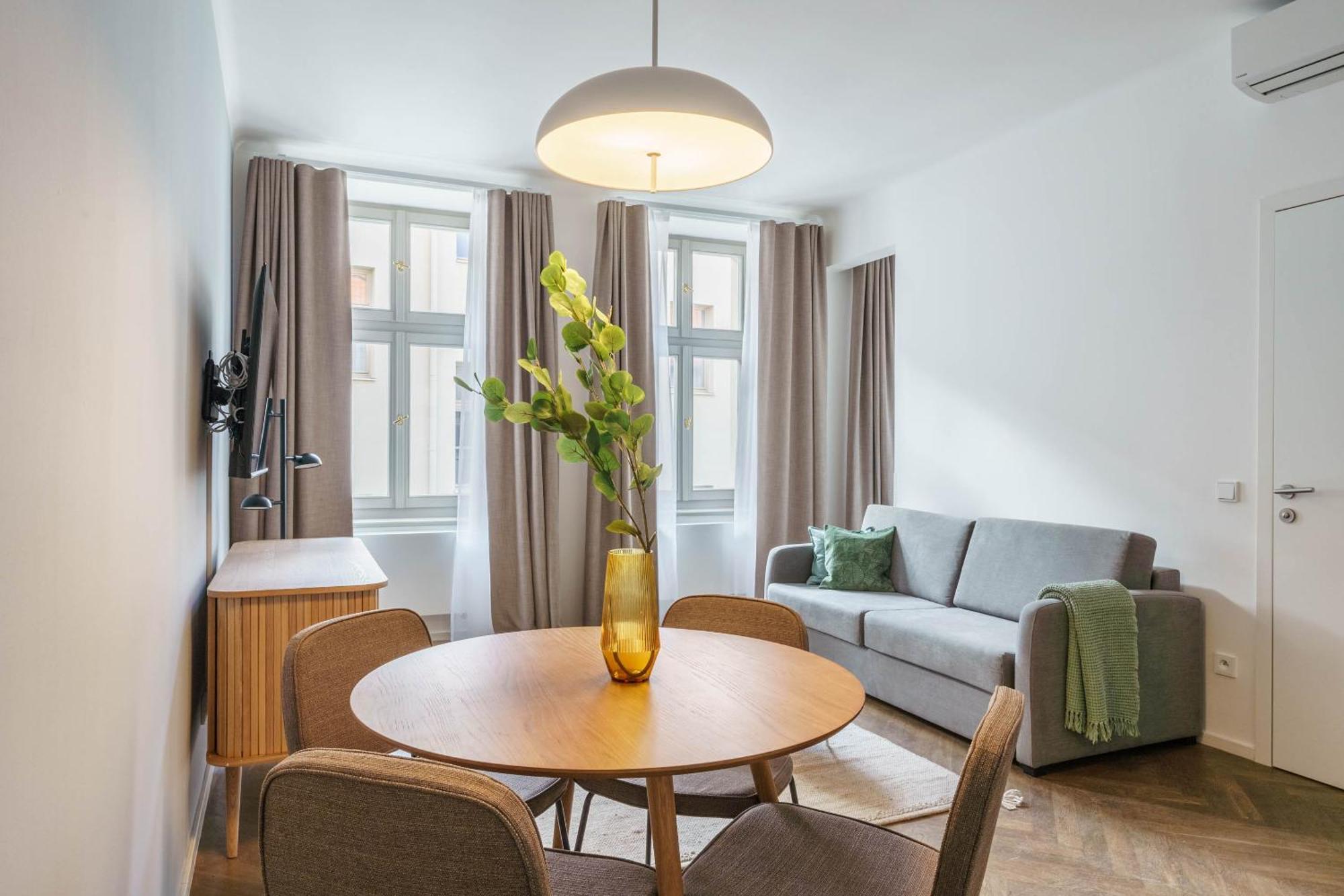 Limehome Prague Halkova Ngoại thất bức ảnh