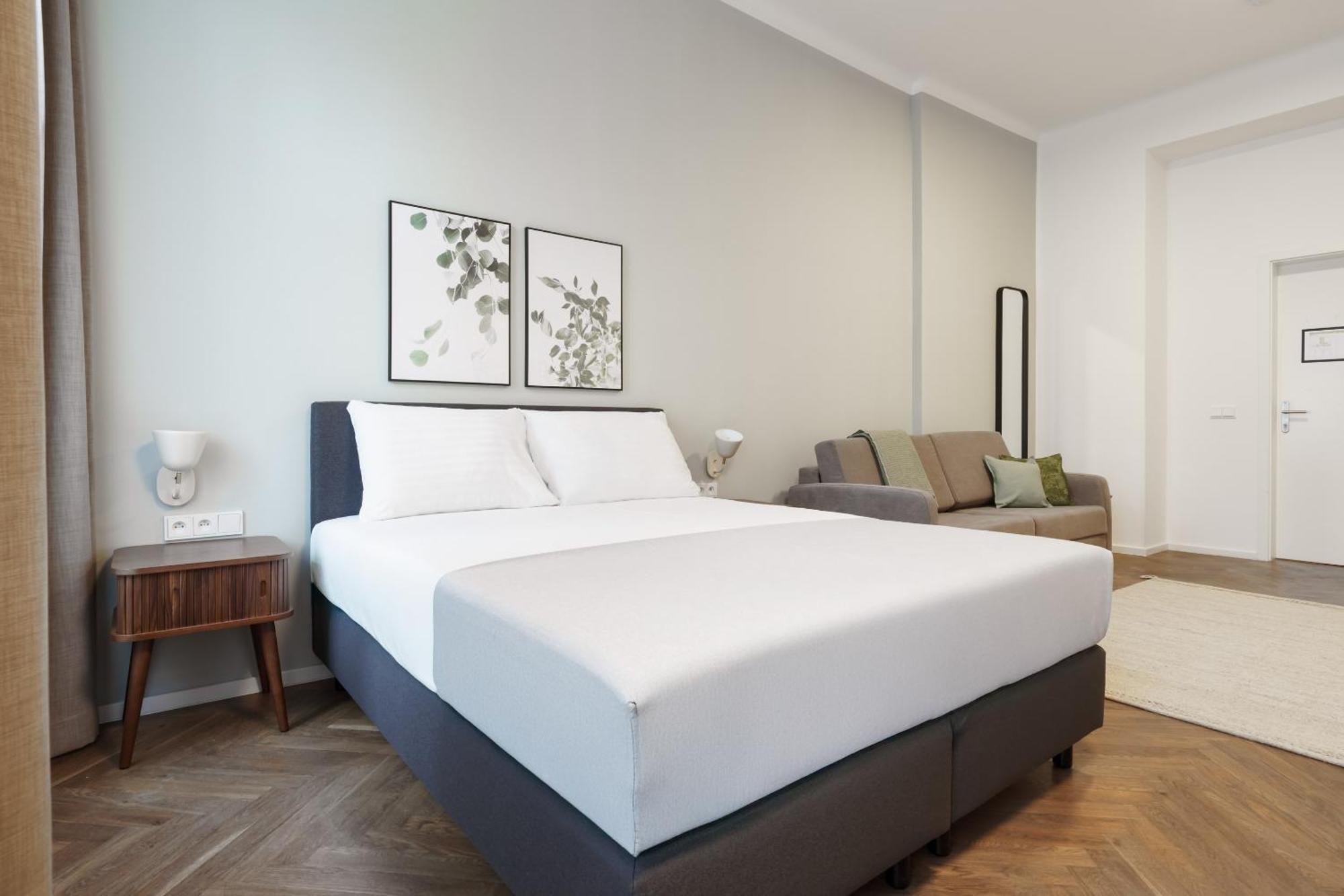 Limehome Prague Halkova Ngoại thất bức ảnh