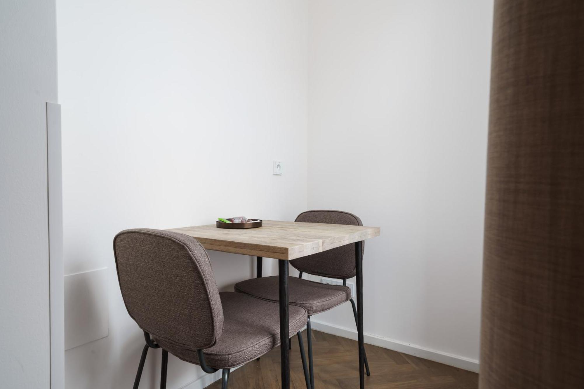 Limehome Prague Halkova Phòng bức ảnh