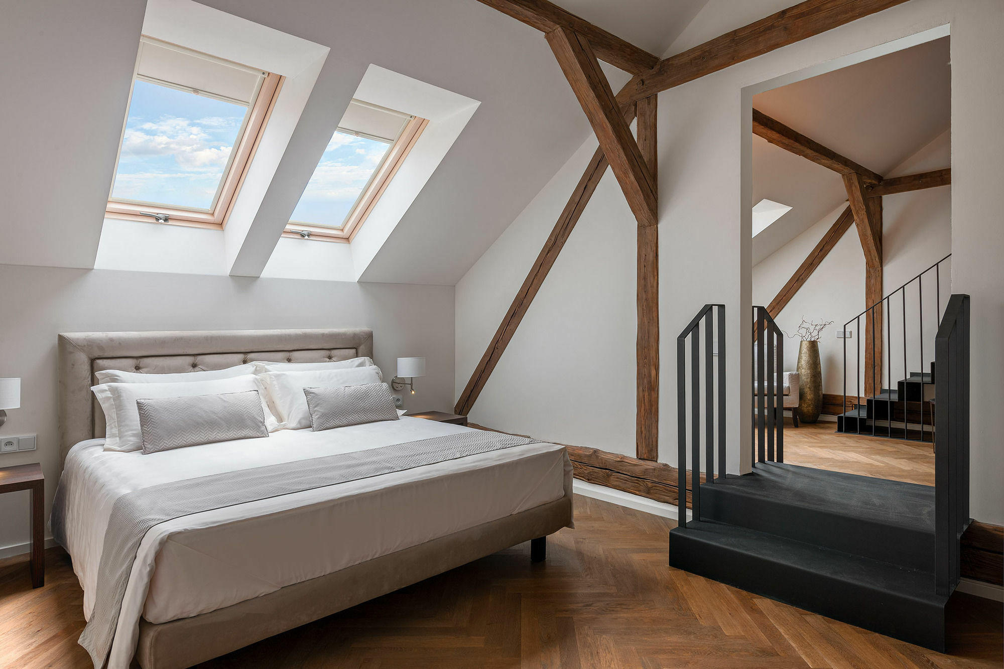 Limehome Prague Halkova Ngoại thất bức ảnh