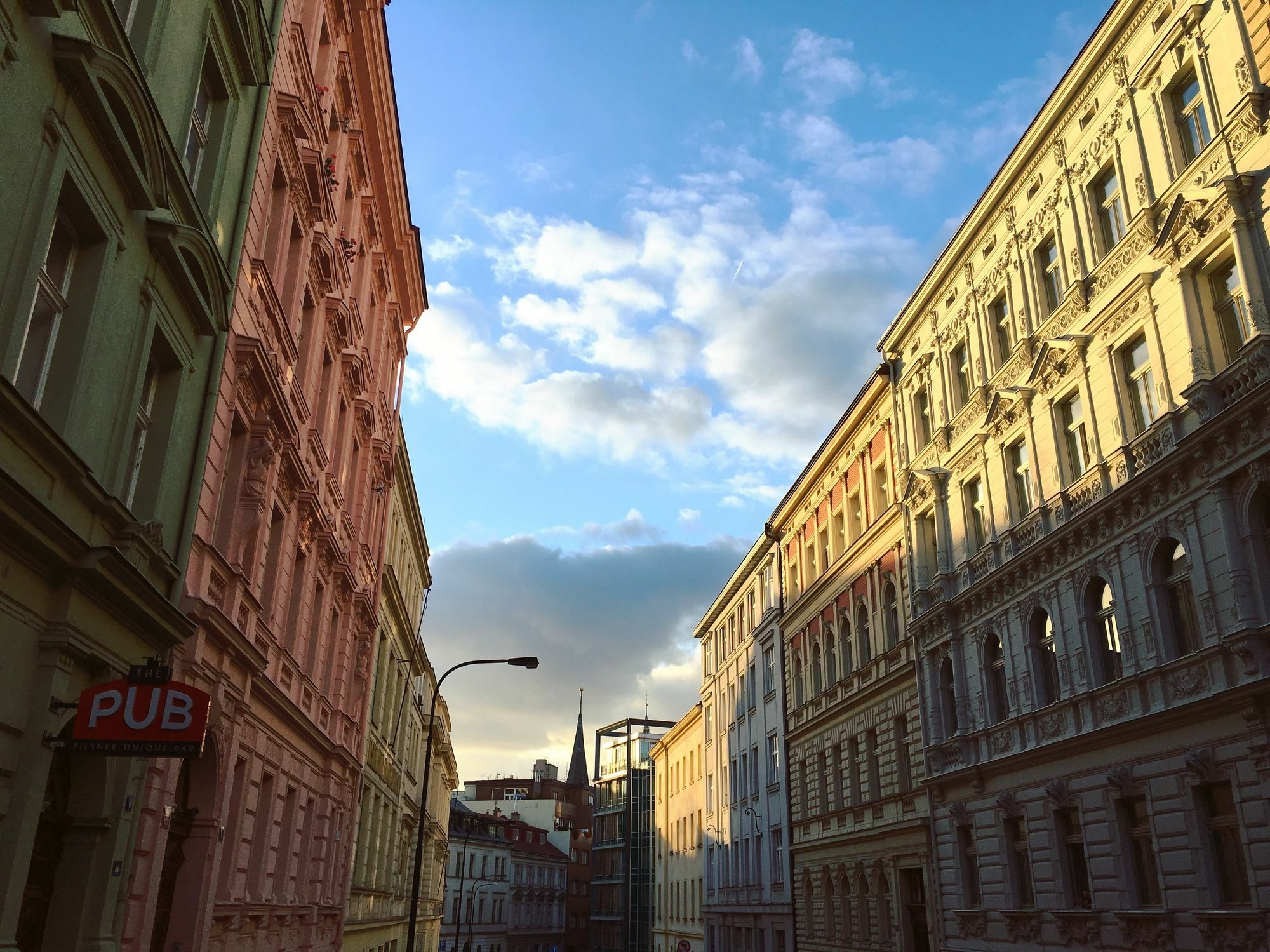 Limehome Prague Halkova Ngoại thất bức ảnh