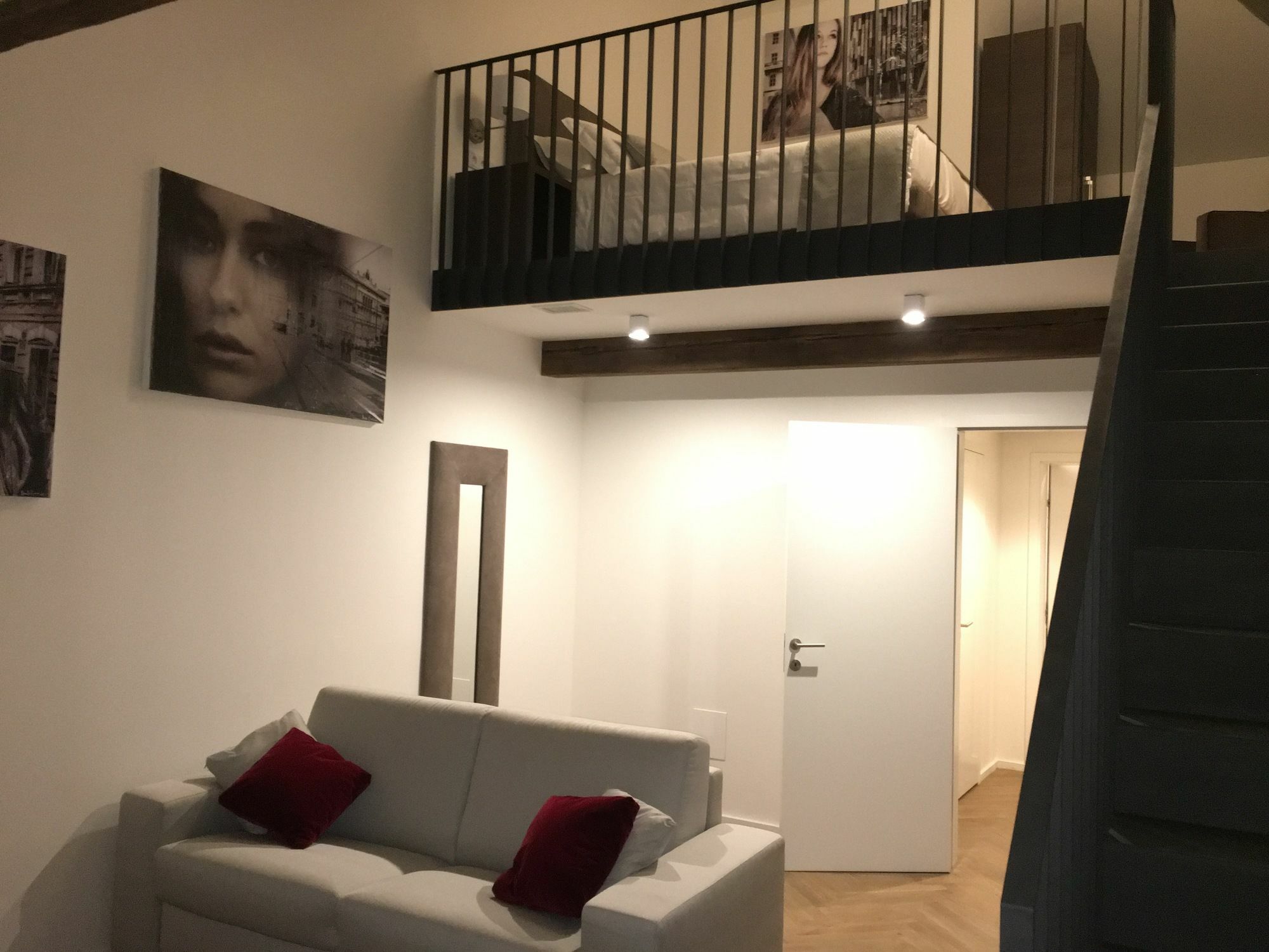 Limehome Prague Halkova Ngoại thất bức ảnh
