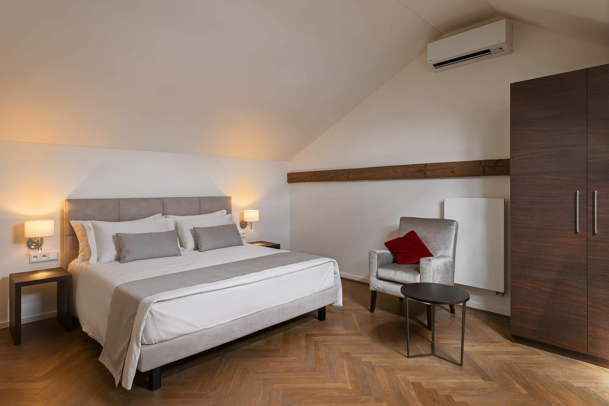 Limehome Prague Halkova Ngoại thất bức ảnh